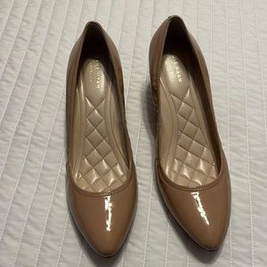 Cole haan beige patent leather wedges